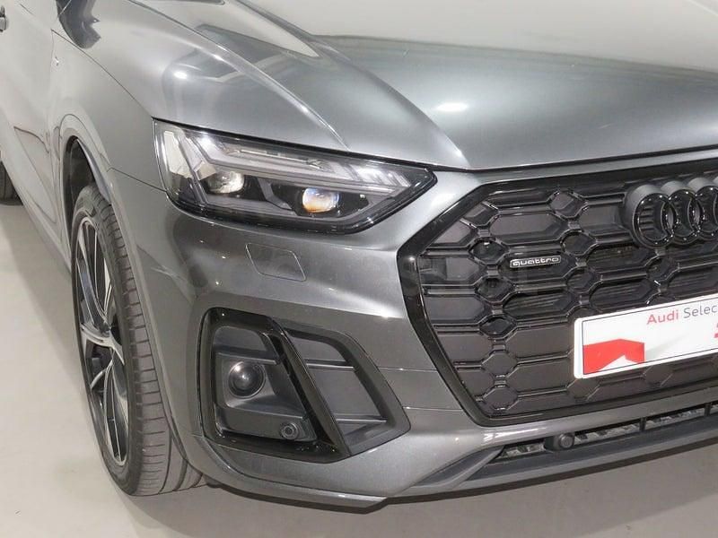 Usado Audi Q5 204 CV (150 kW) 2024 Gris / plata SUV
