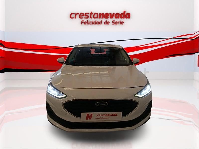 Usado Ford Focus Trend 120 CV (88 kW) 2022 Blanco Berlina