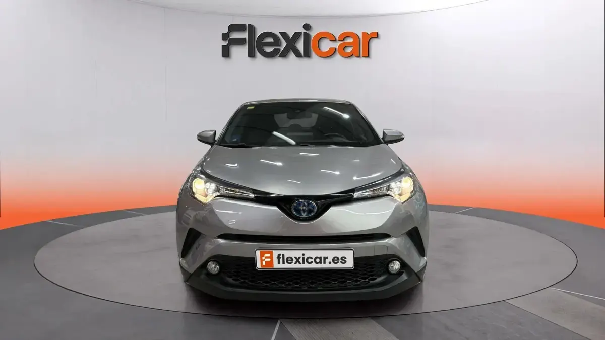 Usado Toyota C-HR Advance 122 CV (89 kW) 2018 Gris SUV