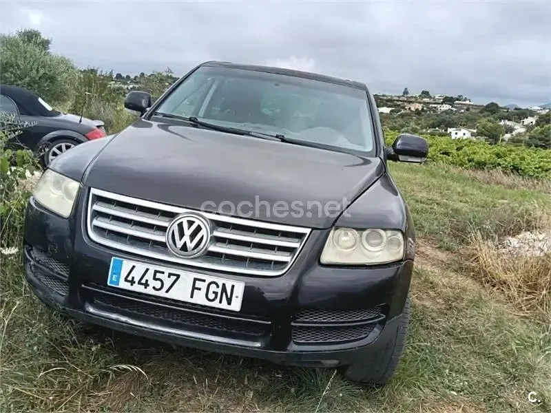 Usado VW Touareg R 174 CV (127 kW) 2006 Negro SUV