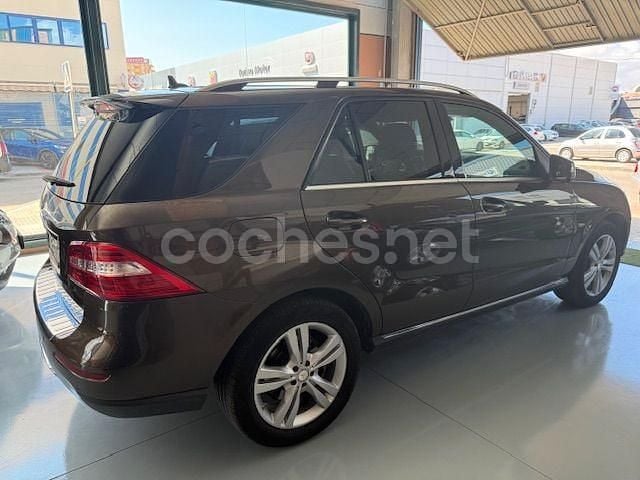 Usado Mercedes ML350 258 CV (189 kW) 2012 Beige SUV