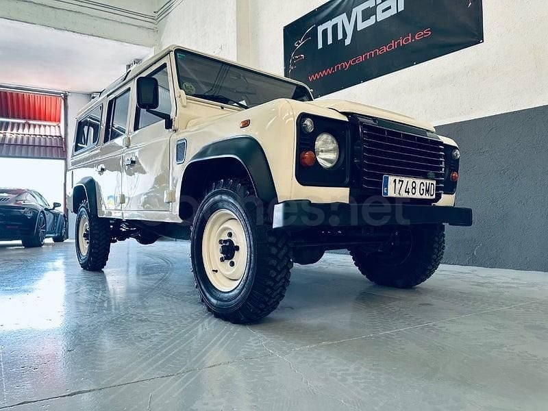 Usado Land Rover Defender SE 122 CV (89 kW) 2010 Blanco Familiar