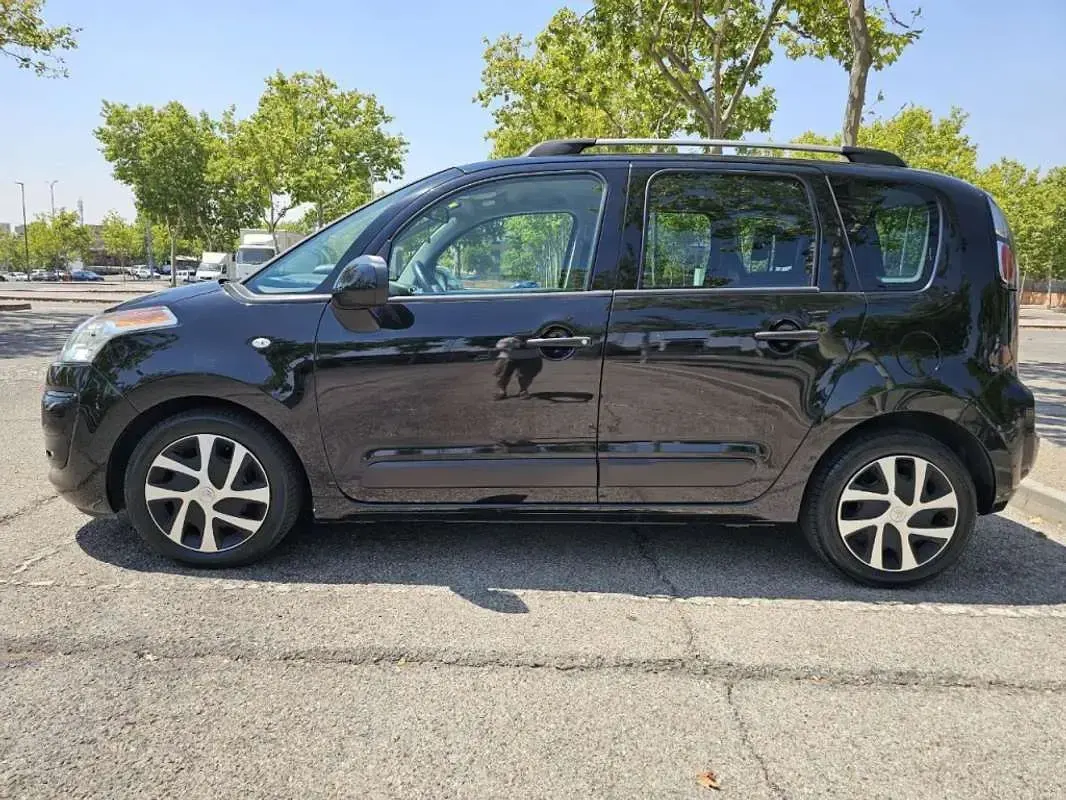 Usado Citroën C3 Picasso 92 CV (67 kW) 2014 Negro Monovolumen