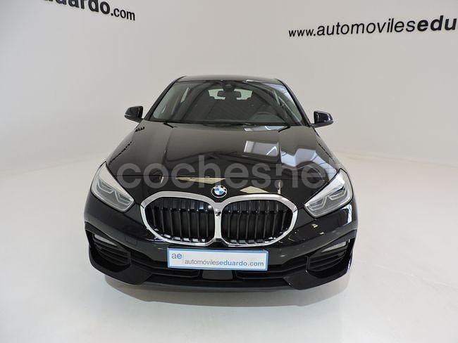 Usado BMW 118 Advantage 136 CV (100 kW) 2023 Negro Utilitario