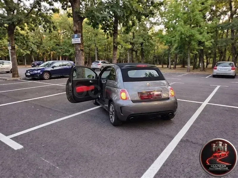 Usado Fiat 500C Sport 85 CV (62 kW) 2013 Gris / plata Descapotable