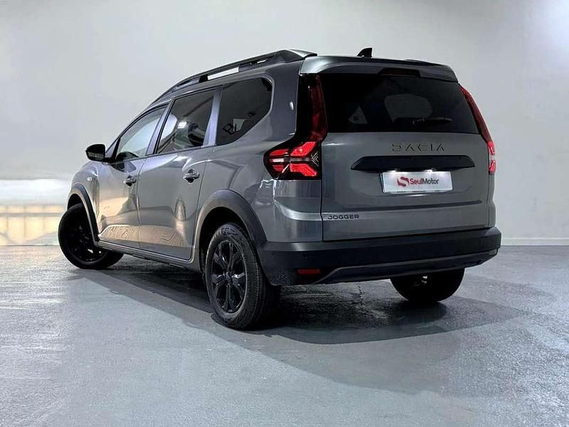 Nuevo Dacia Jogger Extreme 110 CV (80 kW) 2025 Gris Monovolumen