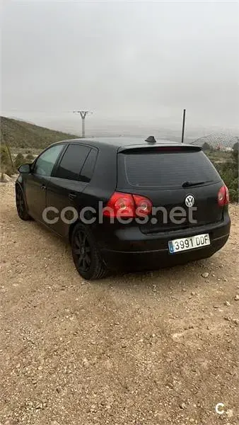 Usado VW Golf IV Sportline 140 CV (102 kW) 2004 Negro Berlina