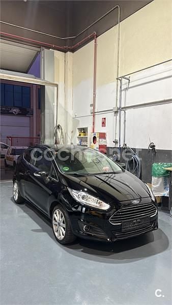 Negro Usado 2017 Ford Fiesta Berlina | 4999 € (Super precio) - Imagen 1/4