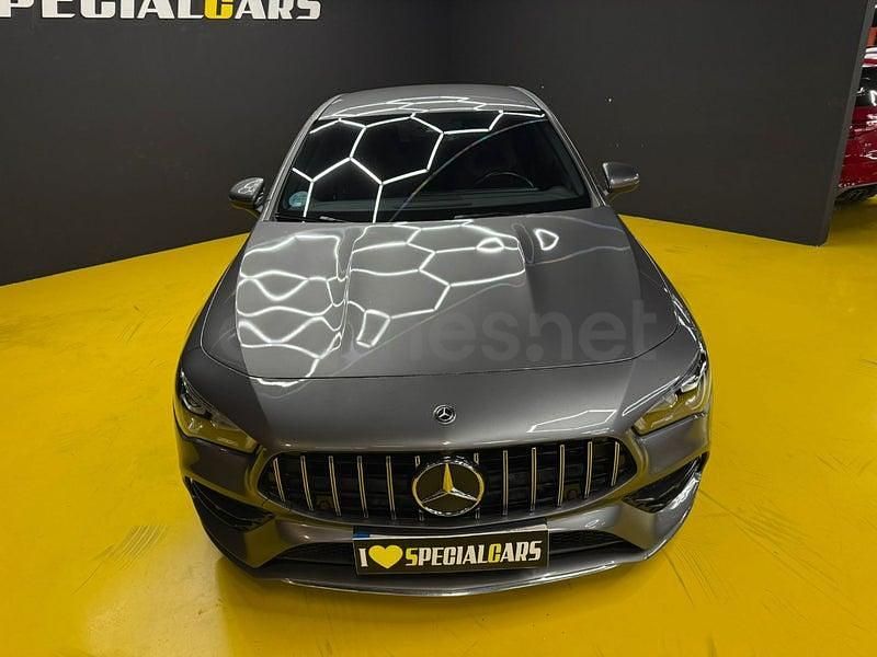 Usado Mercedes CLA180 136 CV (100 kW) 2023 Gris / plata Berlina
