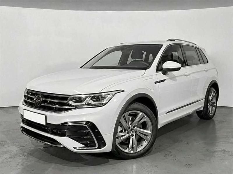 Blanco Usado 2025 VW Tiguan R-line SUV | 34.190 € (Super precio) - Imagen 1/4
