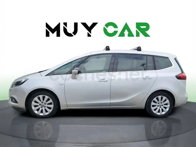 Usado Opel Zafira Excellence 134 CV (98 kW) 2017 Gris / plata Monovolumen