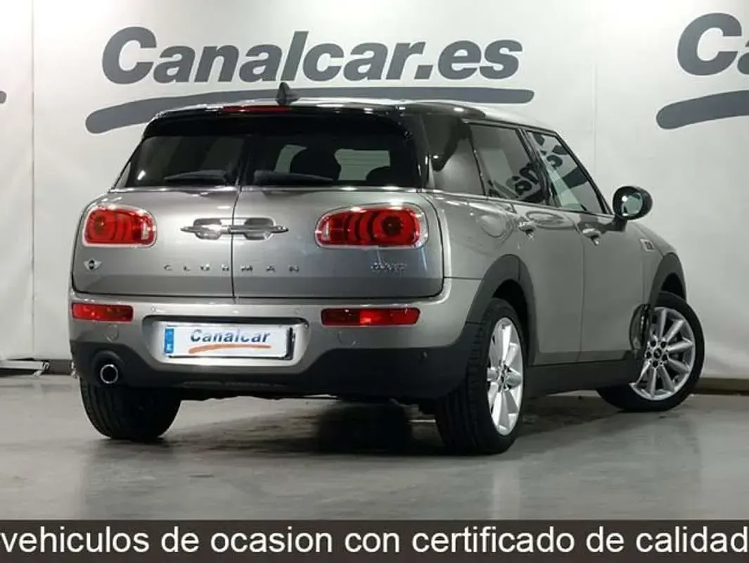Usado Mini Cooper 135 CV (99 kW) 2017 Gris Utilitario