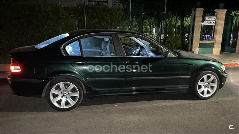 Verde Usado 2001 BMW 320 Berlina | 5000 € (Precio justo) - Imagen 1/4