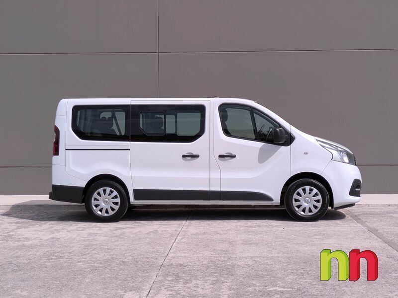 Usado Renault Trafic 120 CV (88 kW) 2019 Blanco Monovolumen
