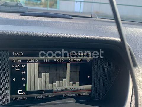 Usado Mercedes C200 Avantgarde 136 CV (100 kW) 2013 Negro Familiar