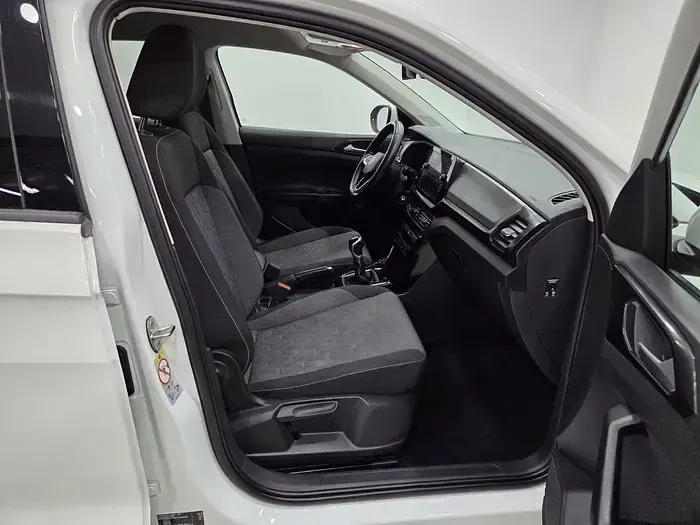 Usado VW T-Cross Life 95 CV (69 kW) 2024 Blanco SUV