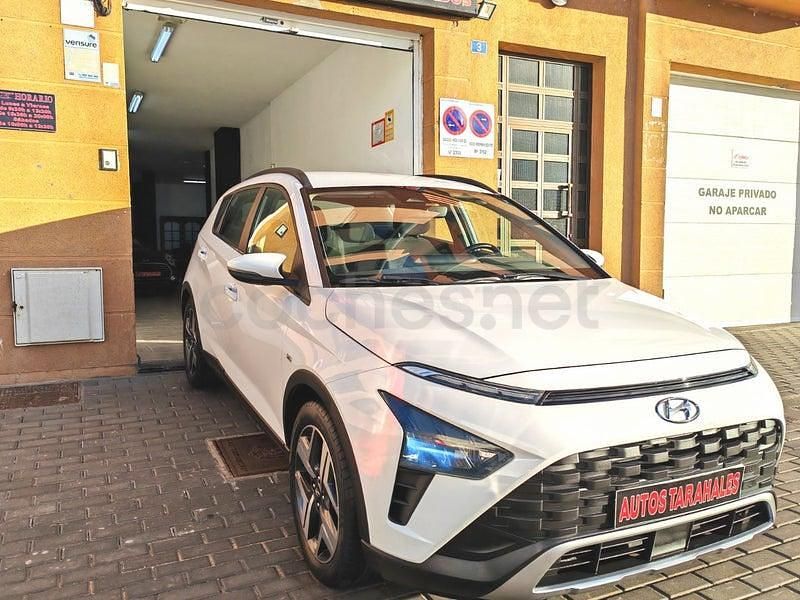 Usado Hyundai Bayon Style 120 CV (88 kW) 2022 Blanco SUV