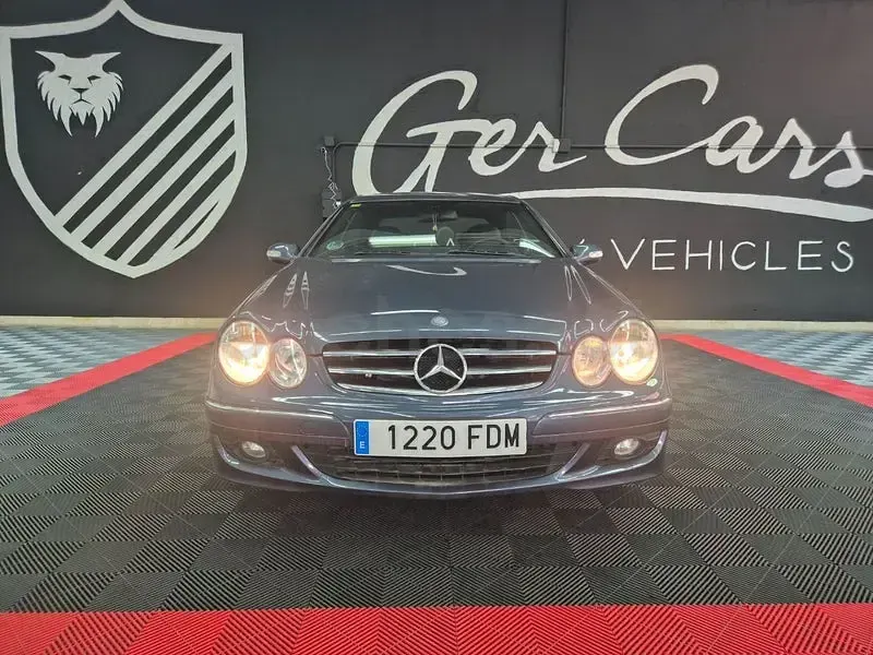 Occasion Mercedes CLK320 Avantgarde 224 PK (164 kW) 2006 Grijs Coupé