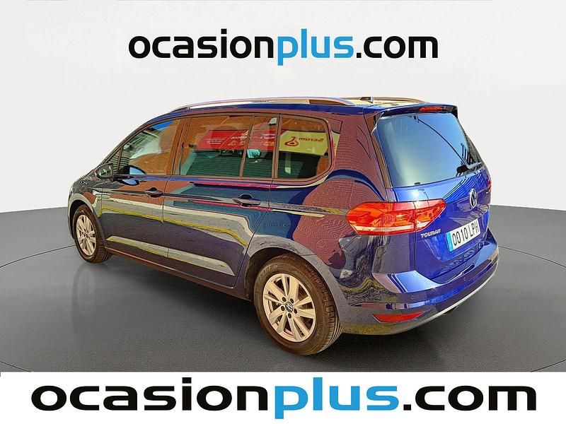 Usado VW Touran Advance 150 CV (110 kW) 2021 Azul Monovolumen