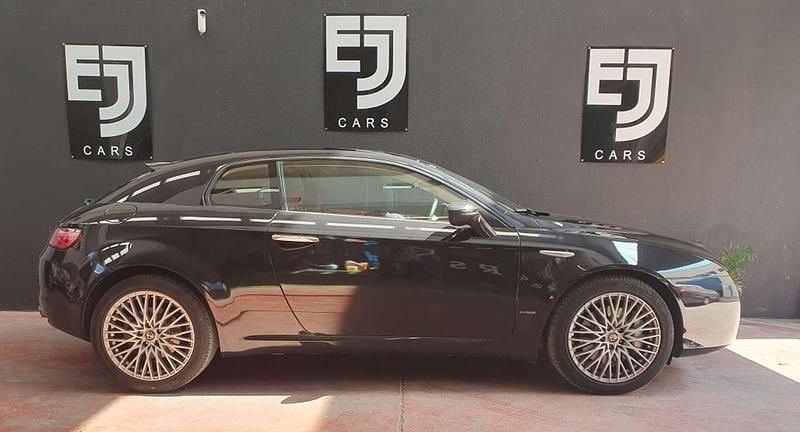 Usado Alfa Romeo Brera 209 CV (153 kW) 2007 Negro Coupe