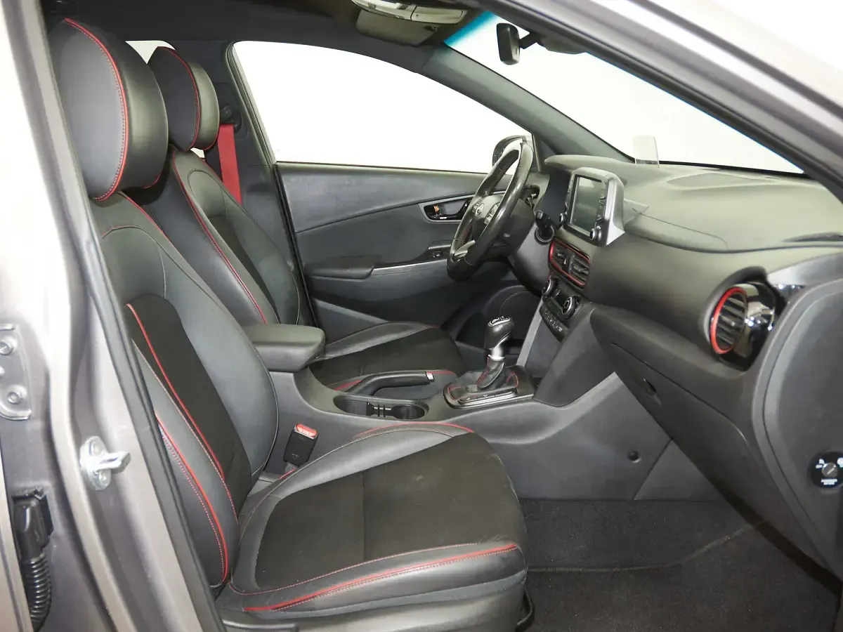Usado Hyundai Kona 120 CV (88 kW) 2018 SUV