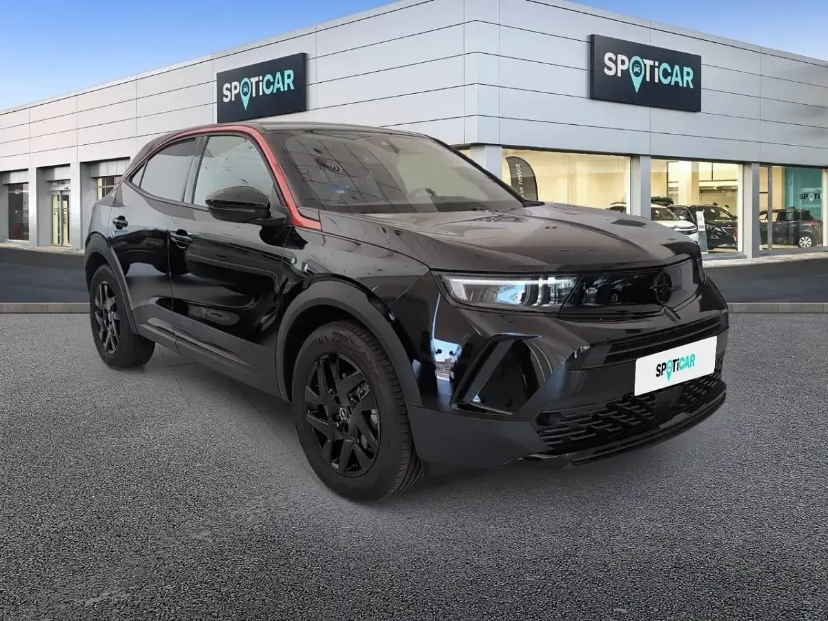 Usado Opel Mokka-e GSe 100 kW (136 HP) 2023 Preto SUV