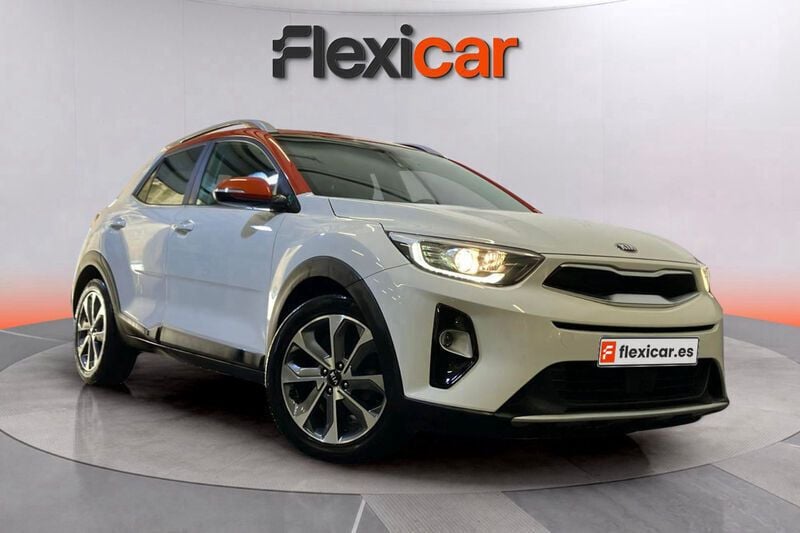 Gris Usado 2019 Kia Stonic SUV | 14.490 € (Precio justo) - Imagen 1/4
