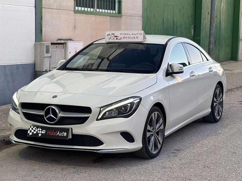 Blanco Usado 2018 Mercedes CLA200 Coupe | 11.999 € (Super precio) - Imagen 1/4