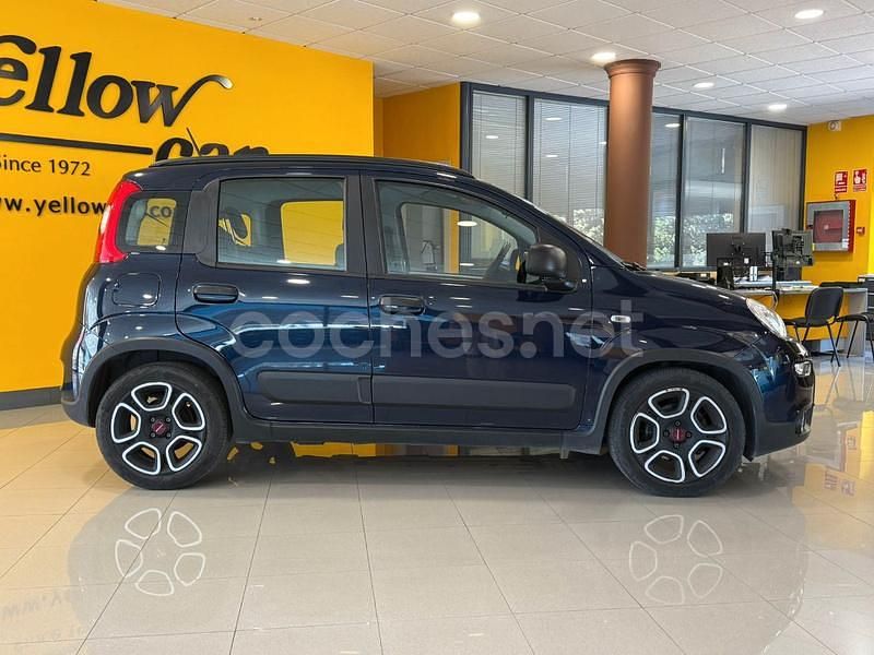 Usado Fiat Panda City Life 70 CV (51 kW) 2021 Azul Berlina