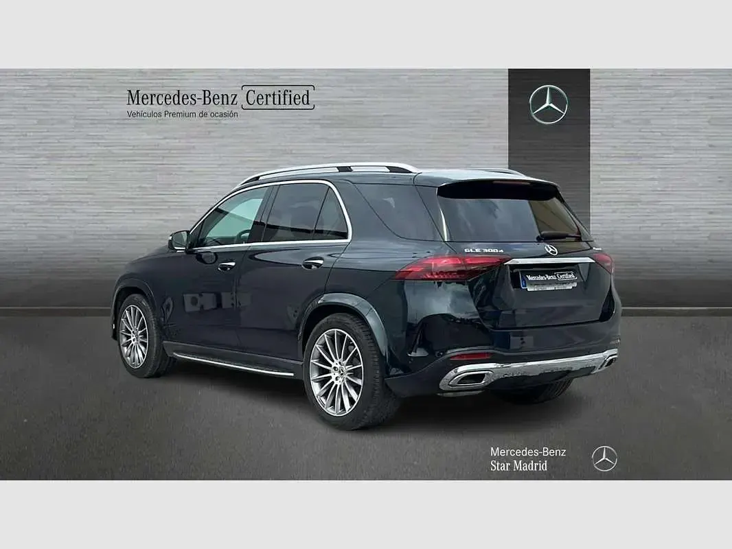 Usado Mercedes GLE300 269 CV (197 kW) 2025 Verde SUV