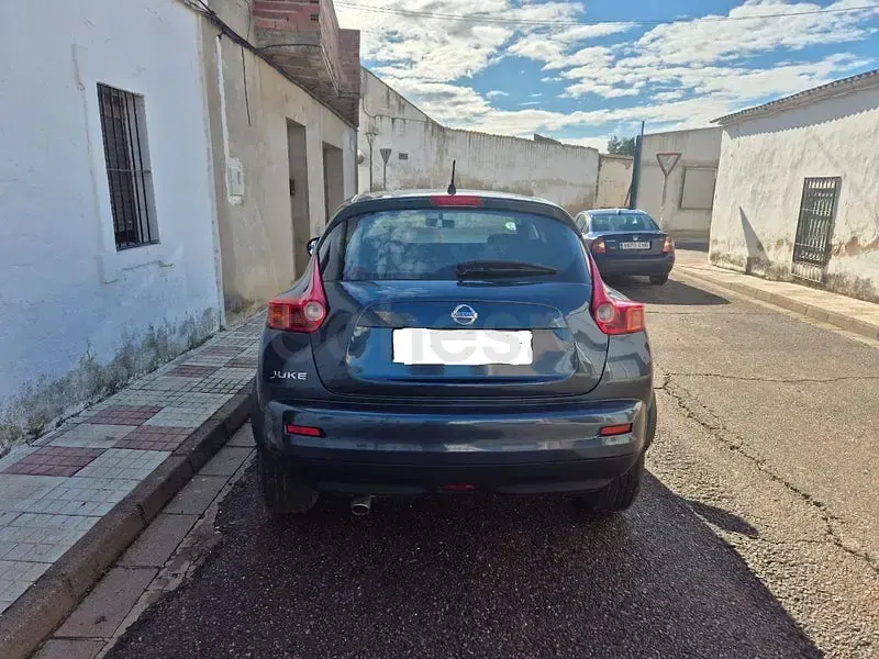 Usado Nissan Juke N-TEC 110 CV (80 kW) 2014 Azul SUV