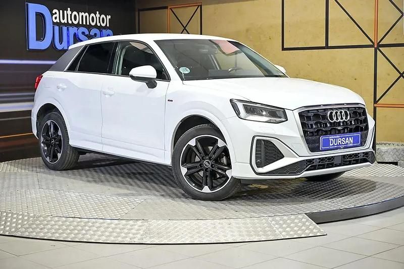 Usado Audi Q2 Premium 116 HP (85 kW) 2022 Branco SUV