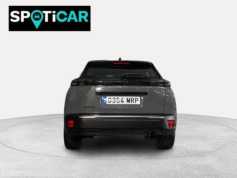 Usado Peugeot 2008 Active 100 CV (73 kW) 2024 Gris SUV