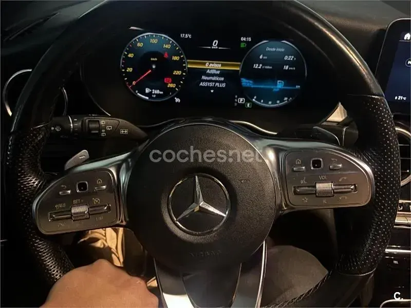 Usado Mercedes GLC220 194 CV (142 kW) 2021 Gris / plata SUV