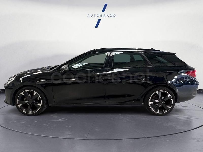 Usado Cupra Leon 150 CV (110 kW) 2023 Negro Familiar