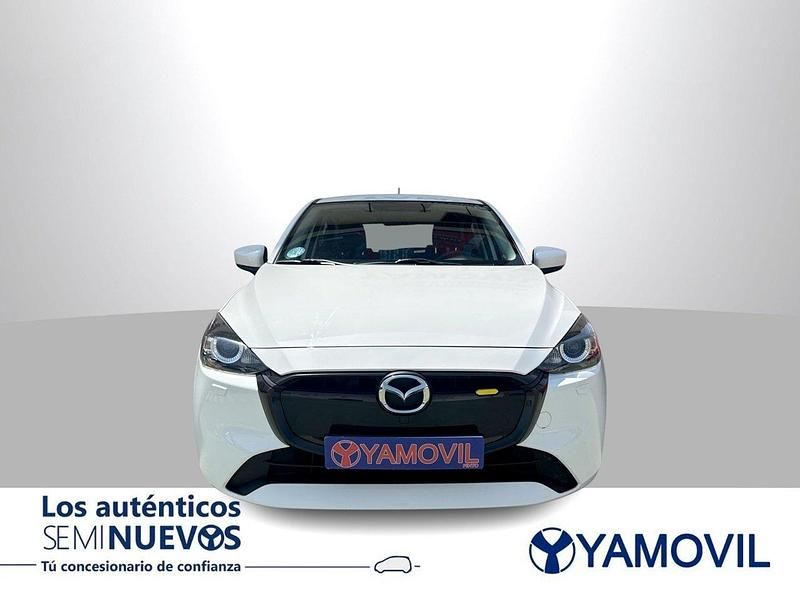 Usado Mazda 2 Center-Line 90 CV (66 kW) 2024 Blanco Berlina