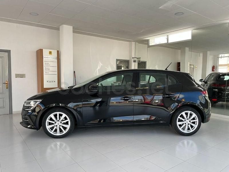 Usado Renault Mégane IV Life 115 CV (84 kW) 2021 Negro Berlina