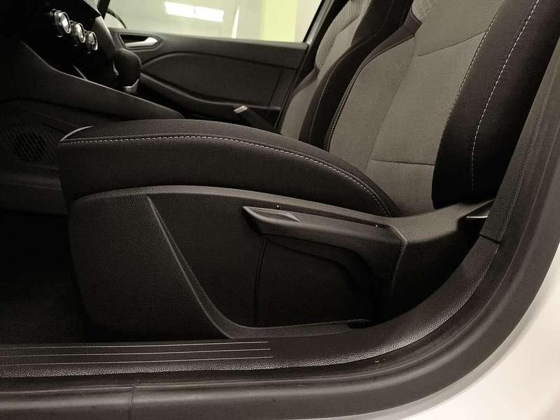 Usado Renault Clio V Evolution 143 CV (105 kW) 2024 Blanco Utilitario