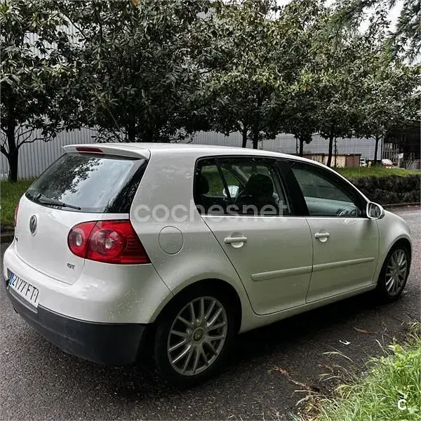 Usado VW Golf V GT 170 CV (125 kW) 2007 Blanco Berlina