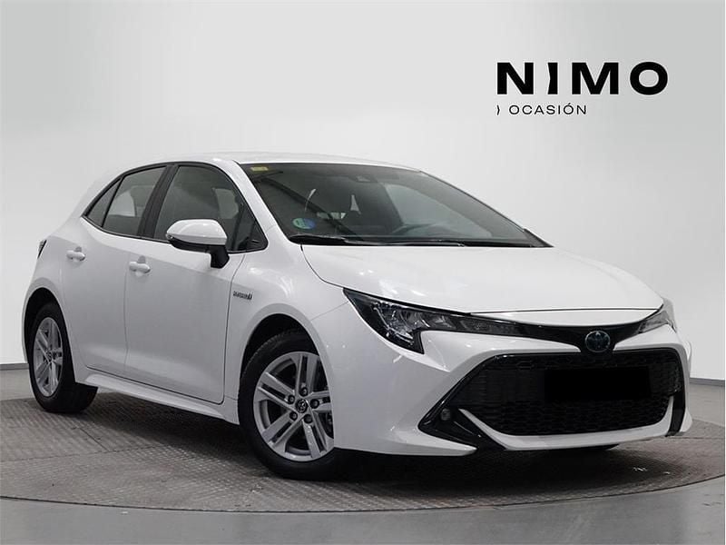 Blanco Usado 2021 Toyota Corolla Active Berlina | 21.490 € (Precio justo) - Imagen 1/4