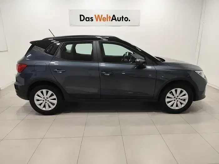 Usado Seat Arona Style 116 CV (85 kW) 2025 Gris SUV