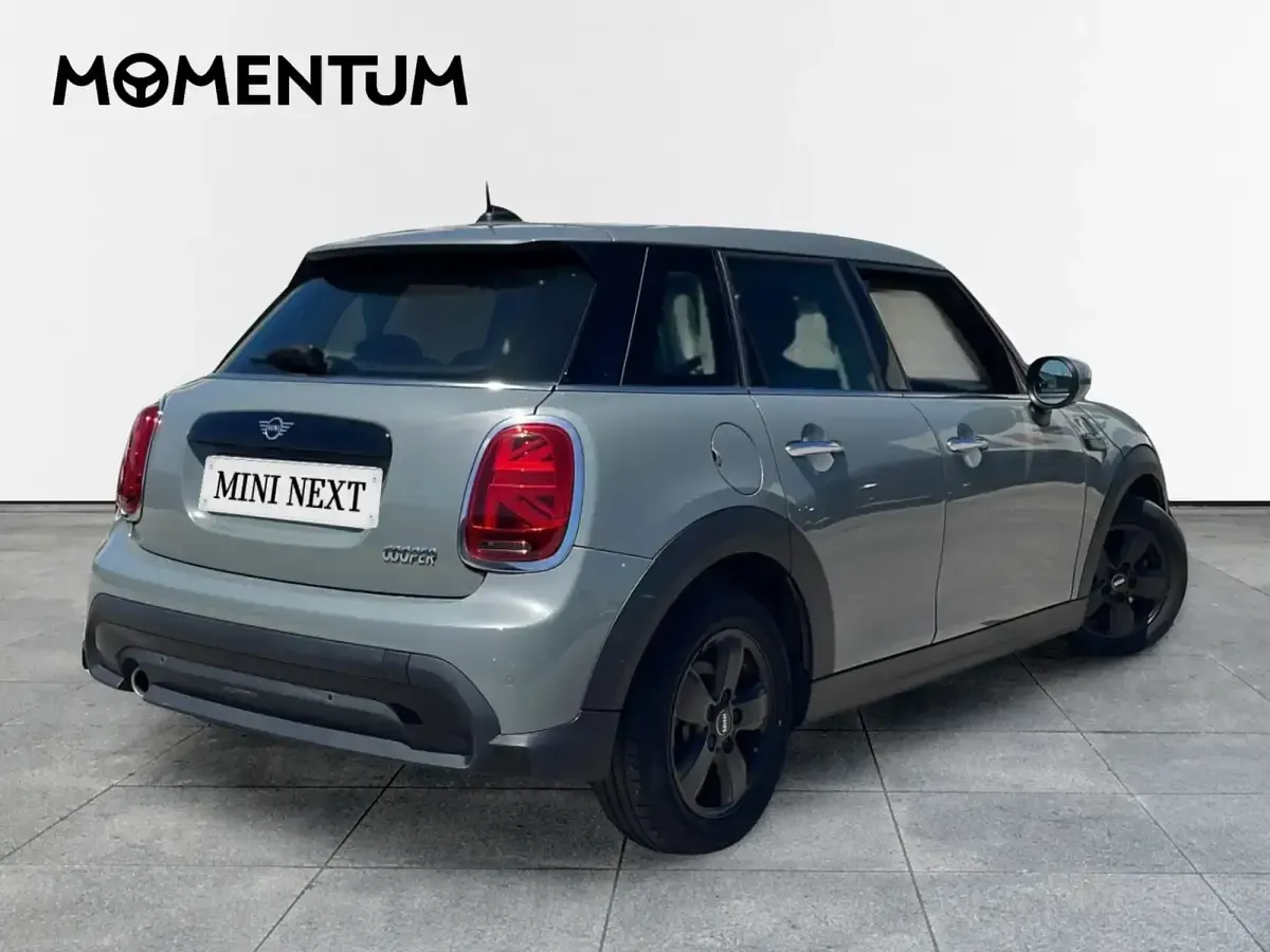 Usado Mini Cooper 136 CV (100 kW) 2022 Gris Utilitario