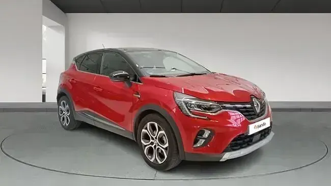 Usado Renault Captur Techno 140 CV (102 kW) 2022 Rojo SUV