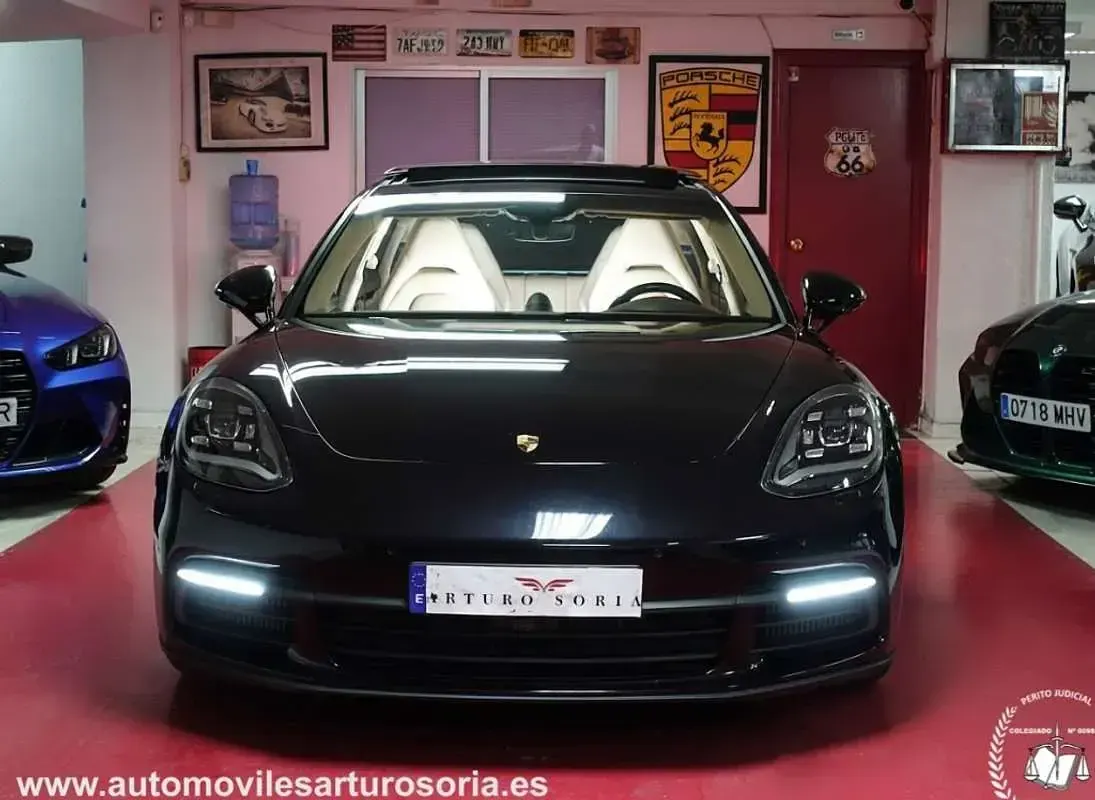 Usado Porsche Panamera 4S Diesel 421 CV (309 kW) 2018 Negro Utilitario