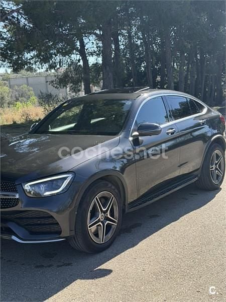 Usado Mercedes GLC220 194 CV (142 kW) 2020 Gris / plata Coupe
