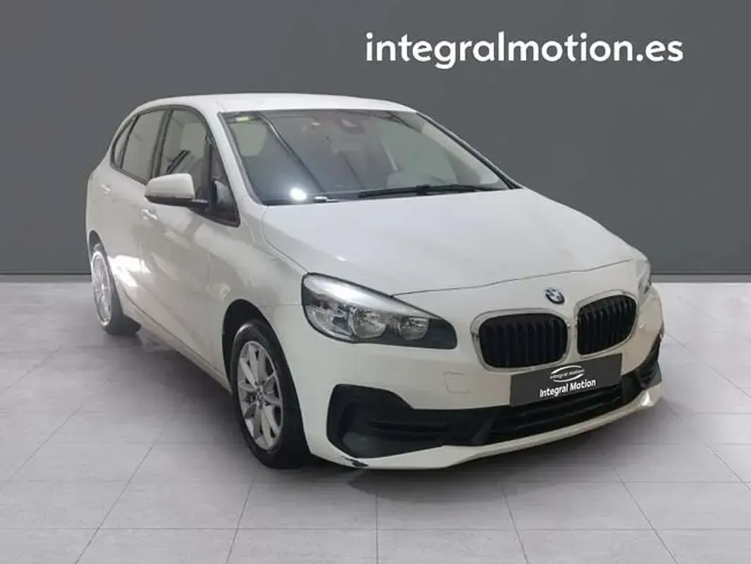 Usado BMW 216 116 CV (85 kW) 2020 Blanco Coupe