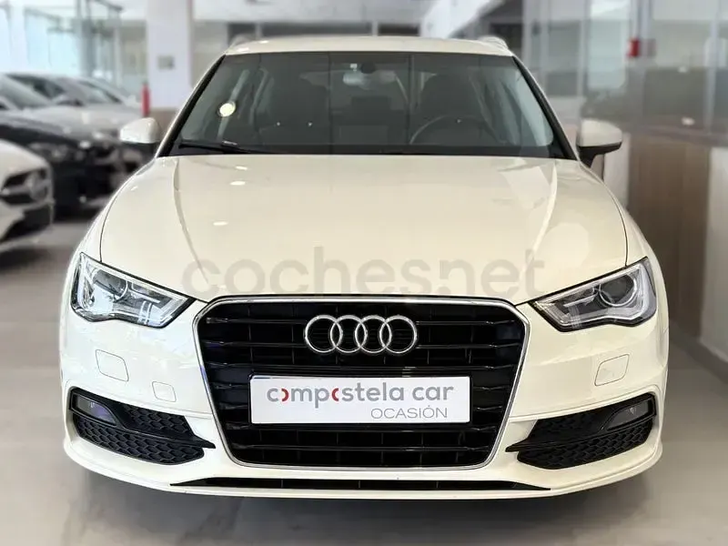Usado Audi A3 S-Line 110 CV (80 kW) 2014 Blanco Berlina