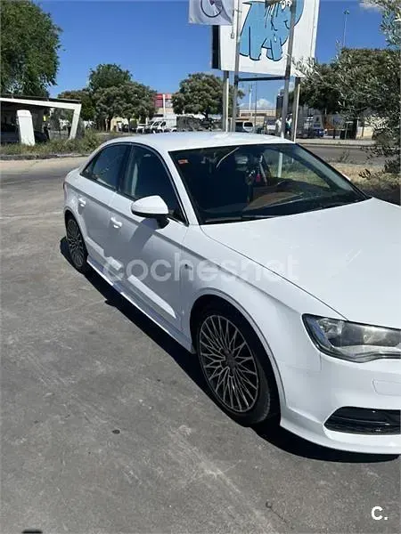 Usado Audi A3 S-Line 110 CV (80 kW) 2016 Blanco Berlina
