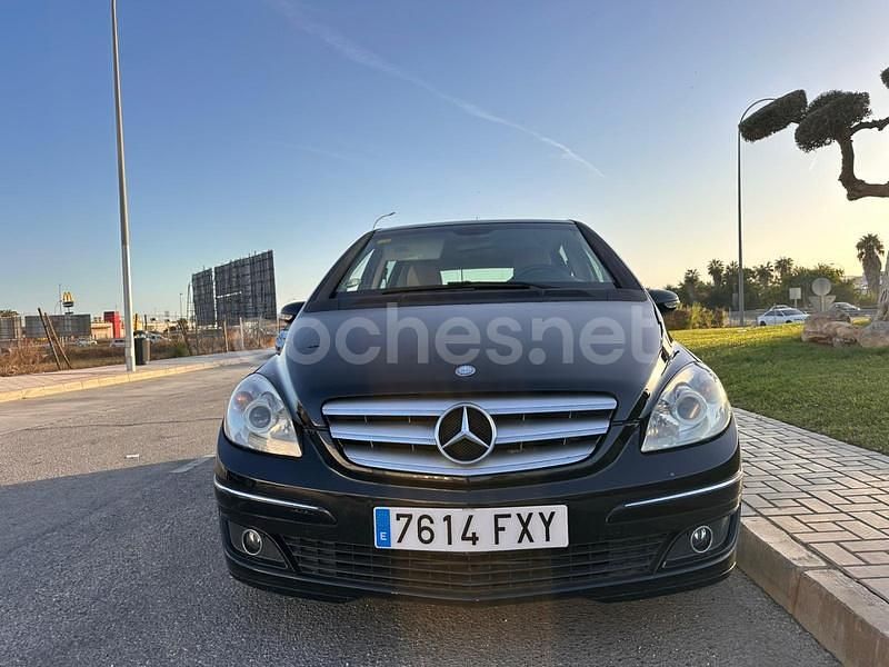 Negro Usado 2007 Mercedes B180 Monovolumen | 6500 € (Precio justo) - Imagen 1/4