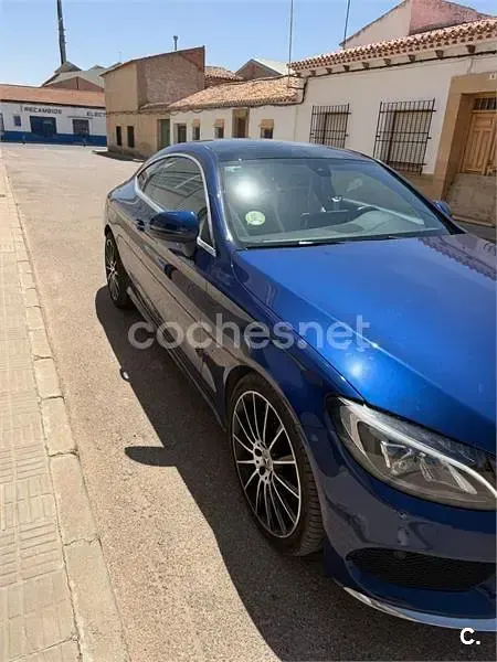 Usado Mercedes C250 204 CV (150 kW) 2017 Azul Coupe